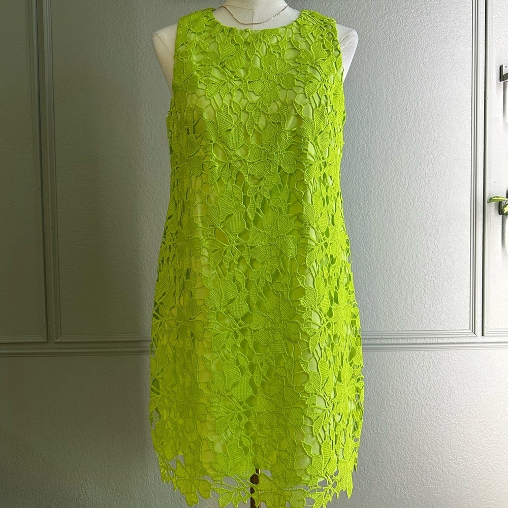 NWT Jessica Howard Lime Green Lace Sleeveless Dress - SIZE 10P